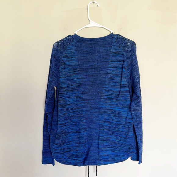 NIKE Blue Purple Long Sleeve Tech Knit Stretch Athetic Walk run top women size M - Picture 3 of 11